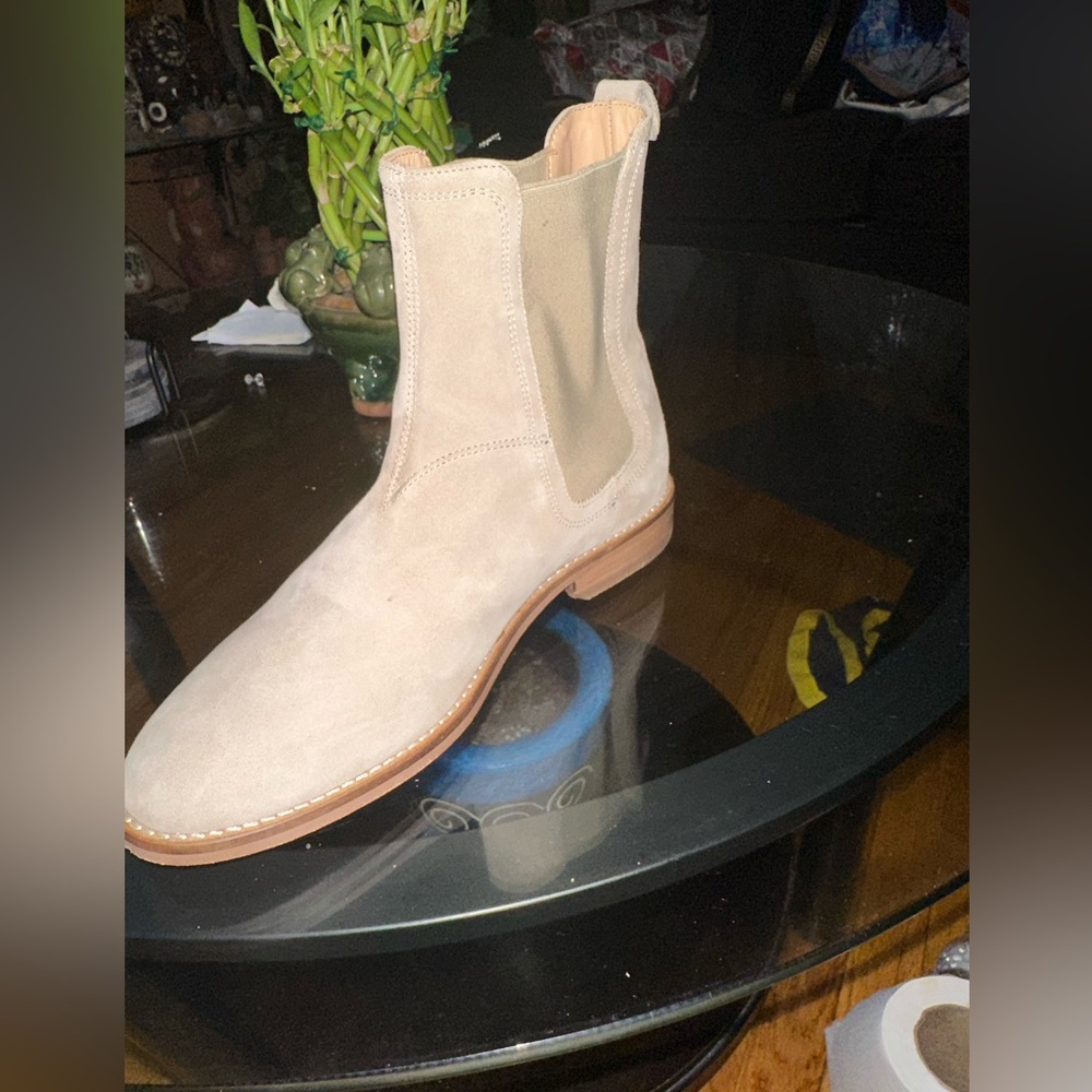 Chelsea boots - Picture 4 of 5